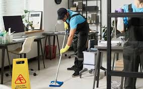 Office Cleaning Staff Outsourcing in UAE: Corporate Space Guide